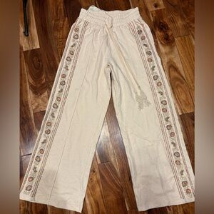 Aratta Cream Embroidered Pants